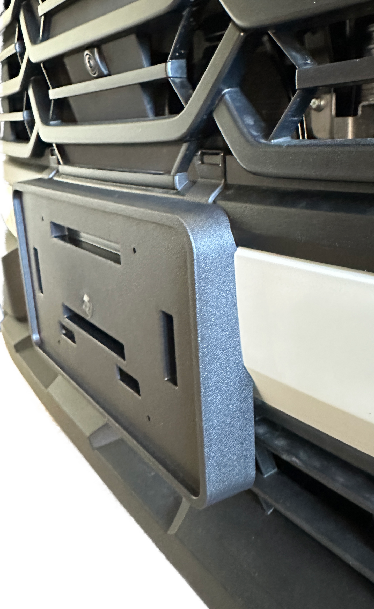 Outback 2026+ Clip On Front License Plate Bracket (O-26-FP)